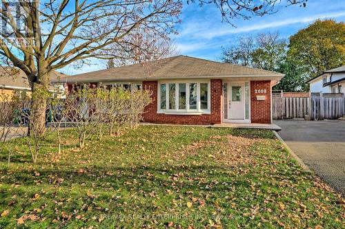 2000 Bonnymede Drive, Mississauga, ON - Outdoor