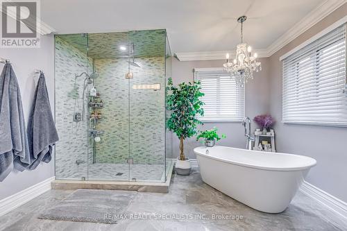 25 Inder Heights Drive, Brampton, ON - Indoor Photo Showing Bathroom