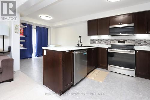 889 Cook Crescent, Shelburne, ON - Indoor Photo Showing Kitchen