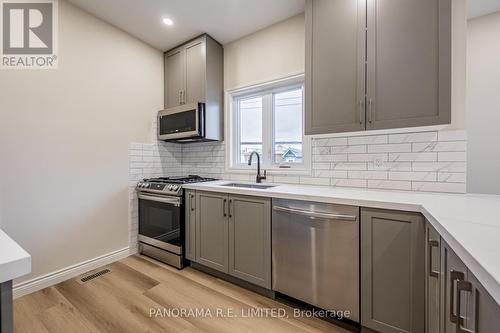 Laneway - 80 Prescott Avenue, Toronto, ON - Indoor Photo Showing Kitchen With Upgraded Kitchen