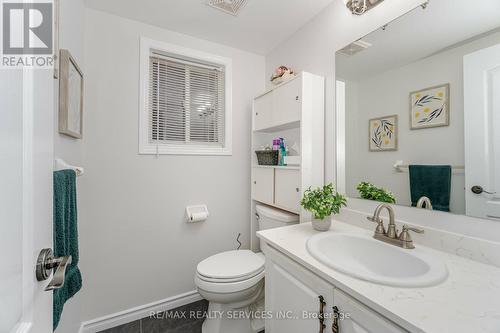 37 Bramfield Street, Brampton, ON - Indoor Photo Showing Bathroom