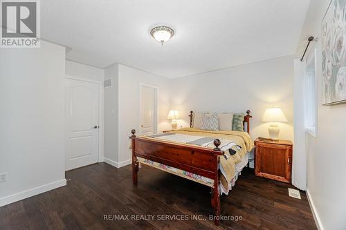 37 Bramfield Street, Brampton, ON - Indoor Photo Showing Bedroom