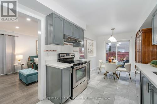 37 Bramfield Street, Brampton, ON - Indoor Photo Showing Kitchen