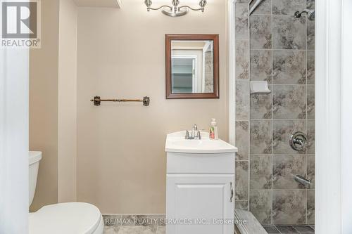 37 Bramfield Street, Brampton, ON - Indoor Photo Showing Bathroom