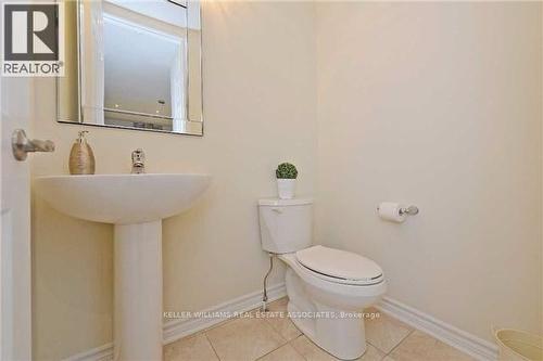 68 Stedford Crescent, Brampton, ON - Indoor Photo Showing Bathroom