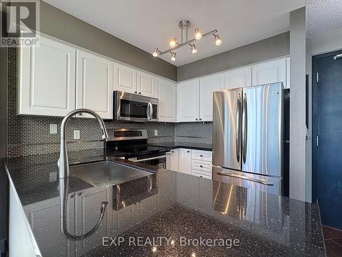 Ph832 - 250 Manitoba Street, Toronto, ON - Indoor Photo Showing Kitchen