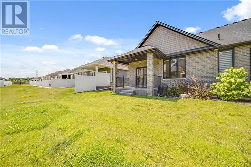 395 Caserta Crescent, Lakeshore, ON - Outdoor