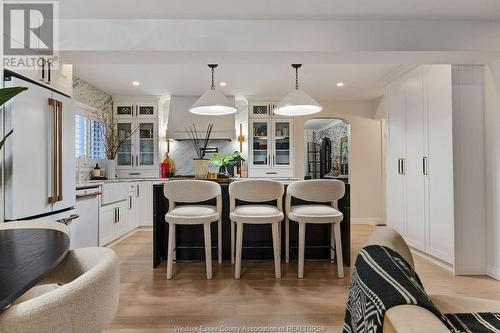 2035 Willistead Crescent, Windsor, ON - Indoor Photo Showing Dining Room