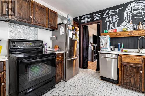 2241 Windermere, Windsor, ON - Indoor Photo Showing Kitchen With Double Sink