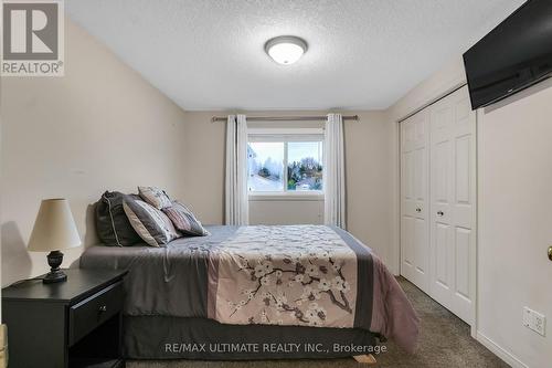 209 Deerpath Drive, Guelph, ON - Indoor Photo Showing Bedroom