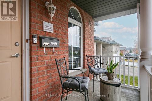 209 Deerpath Drive, Guelph, ON - Outdoor With Deck Patio Veranda With Exterior