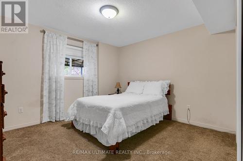 209 Deerpath Drive, Guelph, ON - Indoor Photo Showing Bedroom