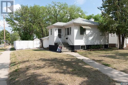 138 G Avenue N, Saskatoon, SK - Outdoor