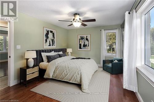 109 Pike Street, Northern Bruce Peninsula, ON - Indoor Photo Showing Bedroom