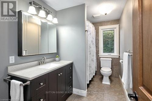 109 Pike Street, Northern Bruce Peninsula, ON - Indoor Photo Showing Bathroom