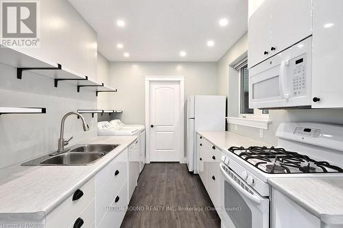 109 Pike Street, Northern Bruce Peninsula, ON - Indoor Photo Showing Kitchen With Double Sink