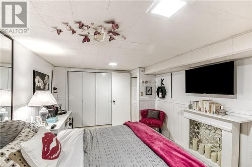 2224 Madison Avenue, Sudbury, ON - Indoor Photo Showing Bedroom