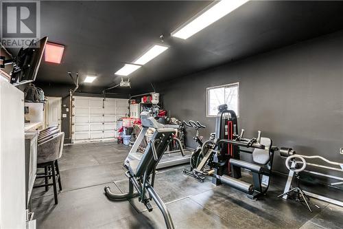 2224 Madison Avenue, Sudbury, ON - Indoor Photo Showing Gym Room