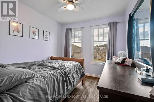 958 Swanfield Street, Kingston (East Gardiners Rd), ON - Indoor Photo Showing Bedroom