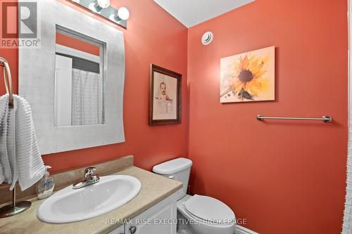 958 Swanfield Street, Kingston (East Gardiners Rd), ON - Indoor Photo Showing Bathroom