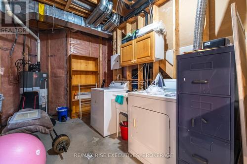 958 Swanfield Street, Kingston (East Gardiners Rd), ON - Indoor Photo Showing Laundry Room