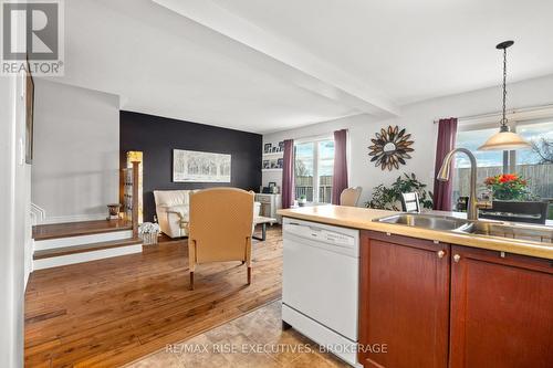 958 Swanfield Street, Kingston (East Gardiners Rd), ON - Indoor Photo Showing Kitchen With Double Sink