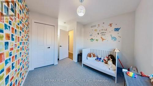 3 - 135 Hardcastle Drive, Cambridge, ON - Indoor Photo Showing Bedroom