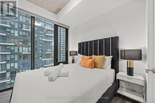 1202 - 47 Mutual Street, Toronto, ON - Indoor Photo Showing Bedroom