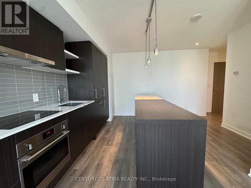 3905 - 88 Harbour Street, Toronto, ON - Indoor Photo Showing Kitchen With Upgraded Kitchen