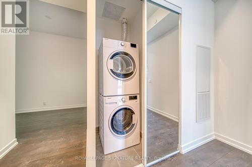 807 - 2020 Bathurst Street, Toronto, ON - Indoor Photo Showing Laundry Room