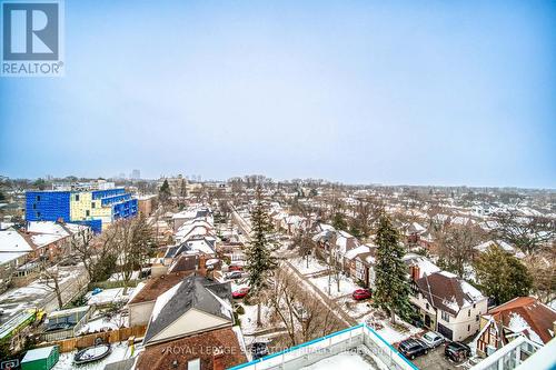 807 - 2020 Bathurst Street, Toronto, ON - Outdoor With View