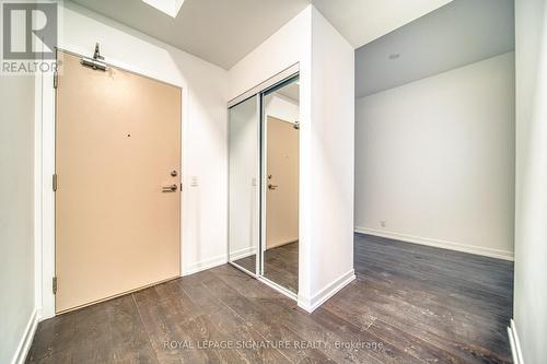 807 - 2020 Bathurst Street, Toronto, ON - Indoor Photo Showing Other Room