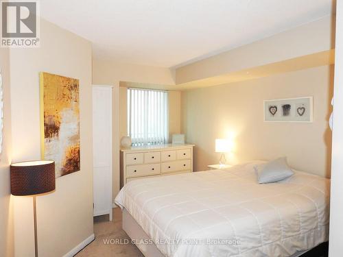 1123 - 231 Fort York Boulevard, Toronto, ON - Indoor Photo Showing Bedroom