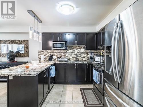 87 Celestial Crescent, Hamilton, ON - Indoor Photo Showing Kitchen With Stainless Steel Kitchen With Upgraded Kitchen