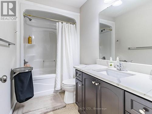 87 Celestial Crescent, Hamilton, ON - Indoor Photo Showing Bathroom