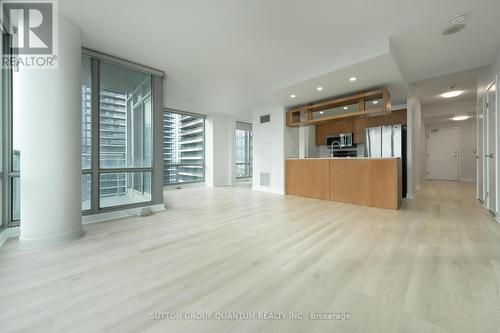 3705 - 81 Navy Wharf Court, Toronto, ON - Indoor