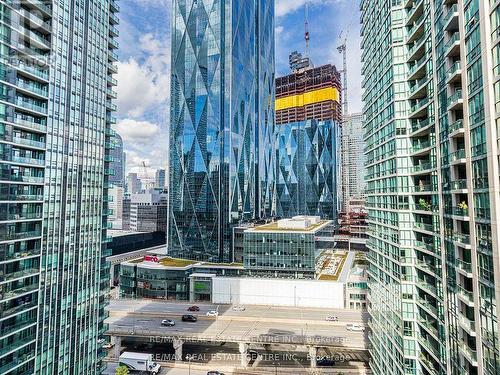 2002 - 12 Yonge Street, Toronto, ON - Outdoor With Facade