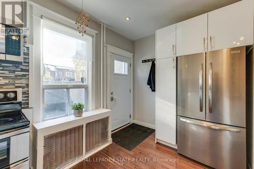 167 Milverton Boulevard, Toronto, ON - Indoor Photo Showing Kitchen