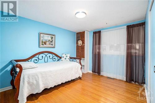 66 Bearbrook Road, Ottawa, ON - Indoor Photo Showing Bedroom