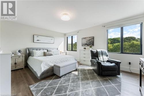 24 Westlake Boulevard, Brantford, ON - Indoor Photo Showing Bedroom