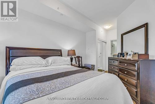 209 - 86 Woodbridge Avenue, Vaughan, ON - Indoor Photo Showing Bedroom