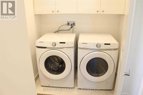 1493 Blackmore Street E, Innisfil, ON - Indoor Photo Showing Laundry Room