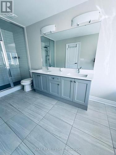 1493 Blackmore Street E, Innisfil, ON - Indoor Photo Showing Bathroom