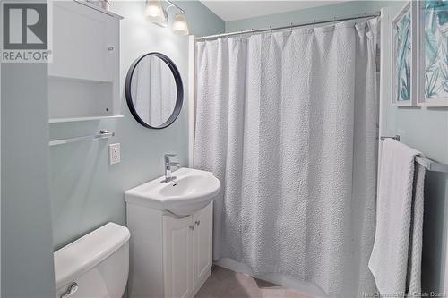 7 Munroe Street, Riverview, NB - Indoor Photo Showing Bathroom