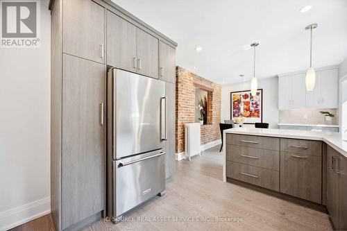 27 Glen Elm Avenue, Toronto, ON - Indoor Photo Showing Kitchen With Upgraded Kitchen