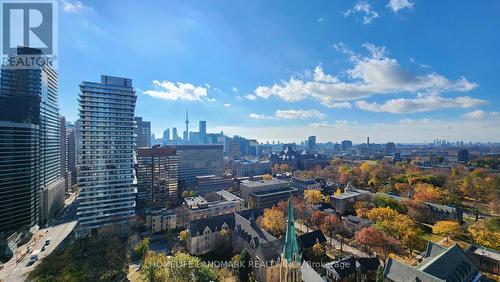 2003 - 1080 Bay Street, Toronto, ON - Outdoor With View