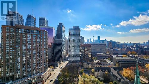 2003 - 1080 Bay Street, Toronto, ON - Outdoor With View