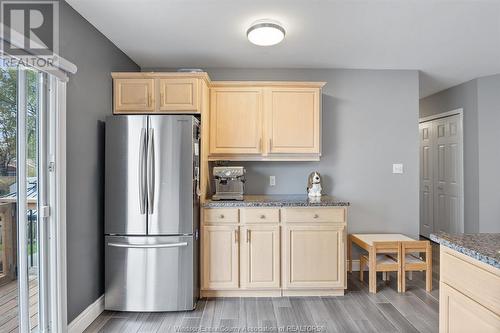 2950 Clemenceau Boulevard, Windsor, ON - Indoor Photo Showing Kitchen