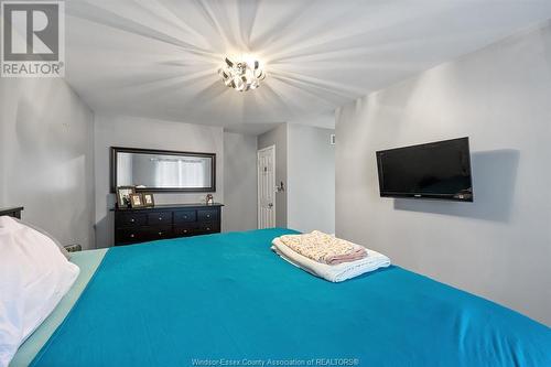 2950 Clemenceau Boulevard, Windsor, ON - Indoor Photo Showing Bedroom