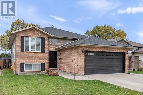 2950 Clemenceau Boulevard, Windsor, ON - Outdoor